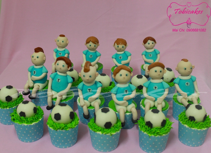 CUPCAKES TẠO HÌNH 3D CÁC CẦU THỦ BÓNG ĐÁ