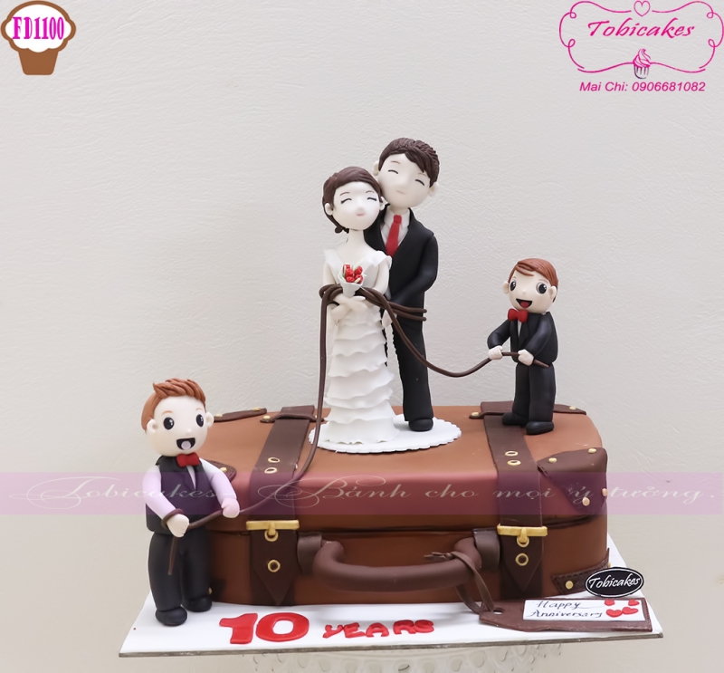 BÁNH KỶ NIỆM NGÀY CƯỚI BỐ MẸ VÀ 2 CON TRAI