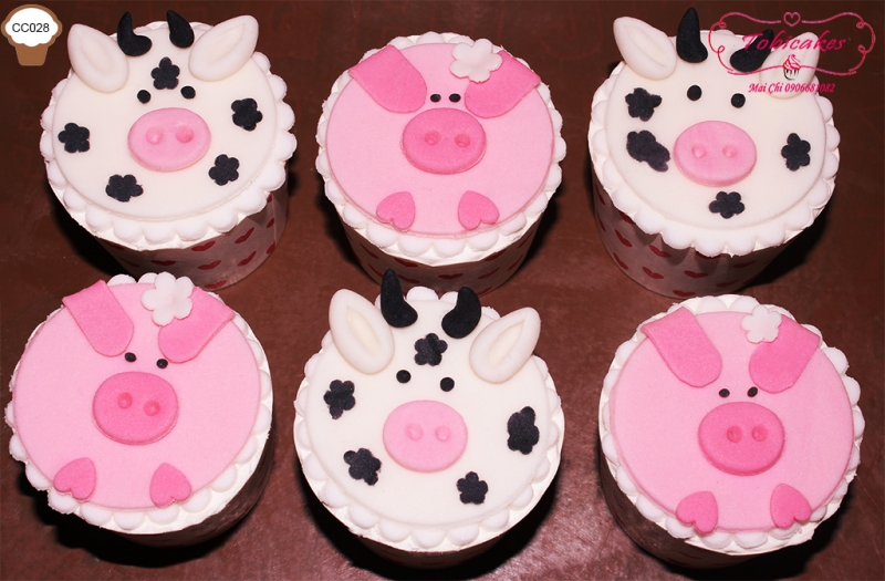 [CC028] CUPCAKES TONE HỒNG TRANG TRÍ 2D HÌNH BÒ SỮA VÀ HEO