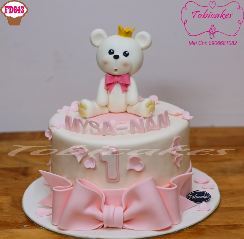 [FD643] BÁNH SINH NHẬT MÀU HỒNG TRANG TRÍ HÌNH BÉ GẤU MISA XINH XẮN