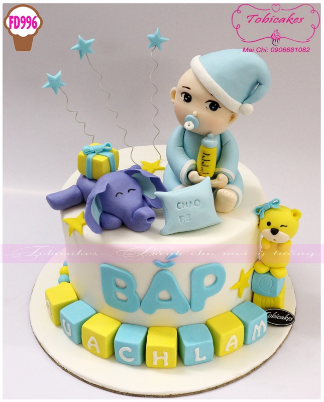 BÁNH SINH NHẬT TẠO HÌNH CẬU BÉ MẶC PIJAMA VÀ GẤU BÔNG
