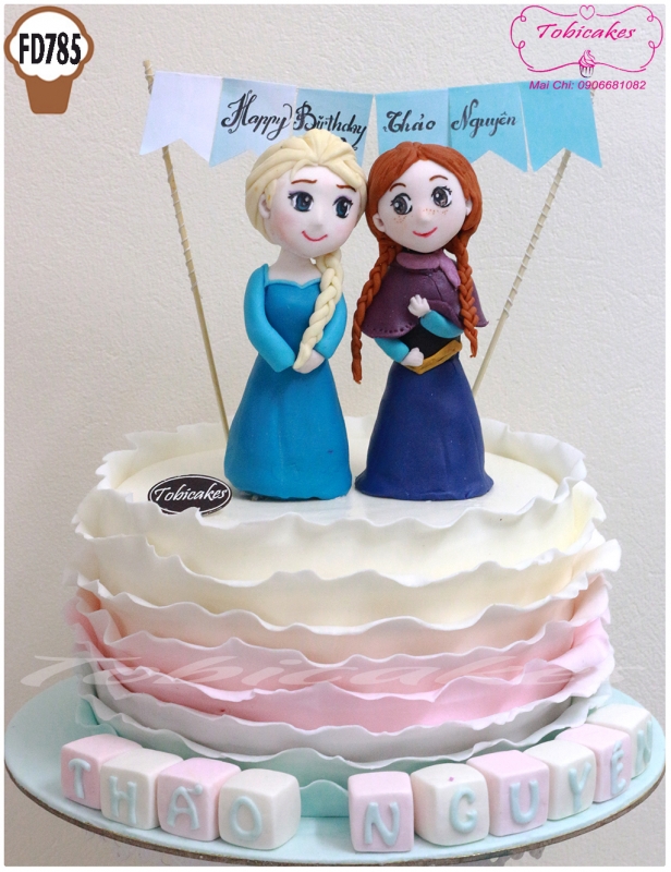 BÁNH SINH NHẬT TẠO HÌNH ELSA VÀ ANNA