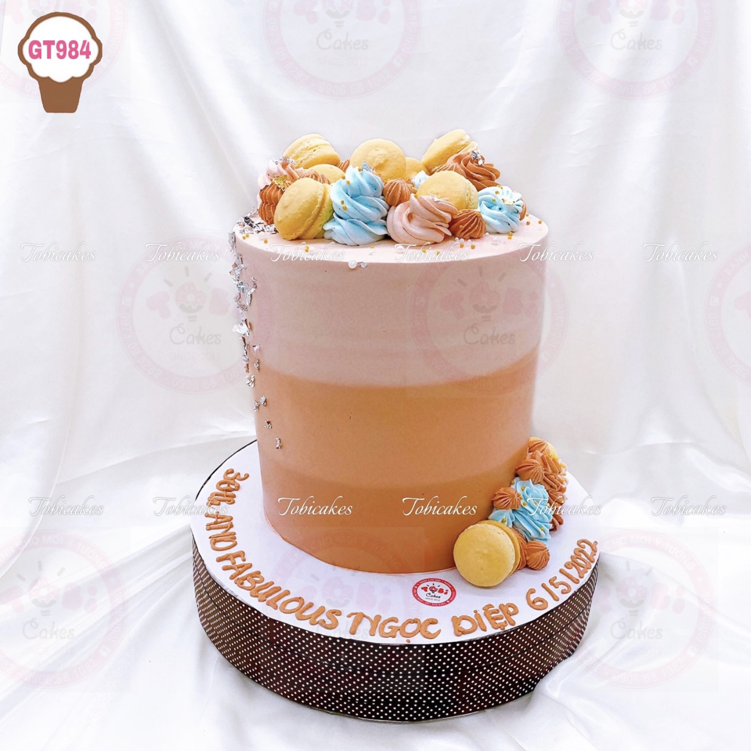 GT984 - BÁNH SINH NHẬT CAO TẦNG TONE CAM NGỌT NGÀO TRANG TRÍ MACARON