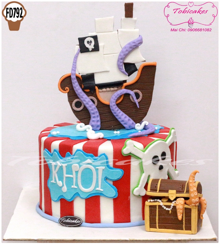 BÁNH SINH NHẬT TẠO HÌNH THUYỀN CƯỚP BIỂN CUTE