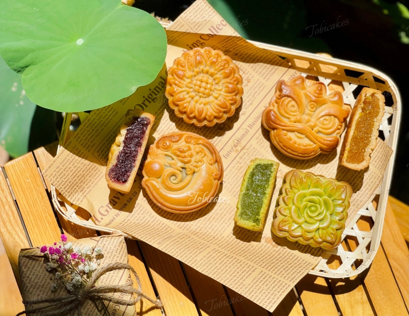 BÁNH TRUNG THU NHÂN DƯA LƯỚI SẦN SẬT VUI MIỆNG