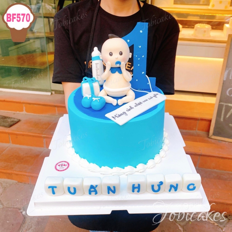 BF570 - BÁNH SINH NHẬT TAO HÌNH BÉ TRAI BÌNH SỮA TONE XANH DƯƠNG MỪNG THÔI NÔI BÉ TRAI ĐÁNG YÊU