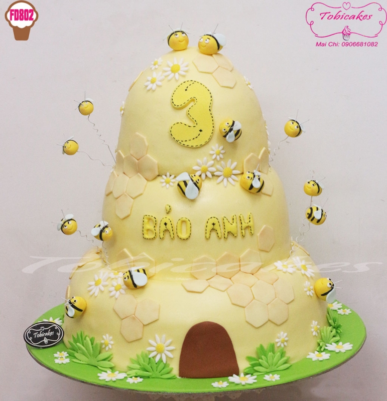 BÁNH SINH NHẬT TẠO HÌNH TỔ ONG ĐỘC ĐÁO