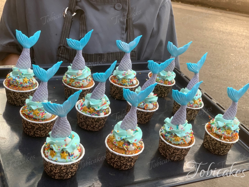 CUPCAKE TRANG TRÍ ĐUÔI NÀNG TIÊN CÁ ĐỘC ĐÁO XINH XẮN DÀNH CHO CÁC BÉ GÁI