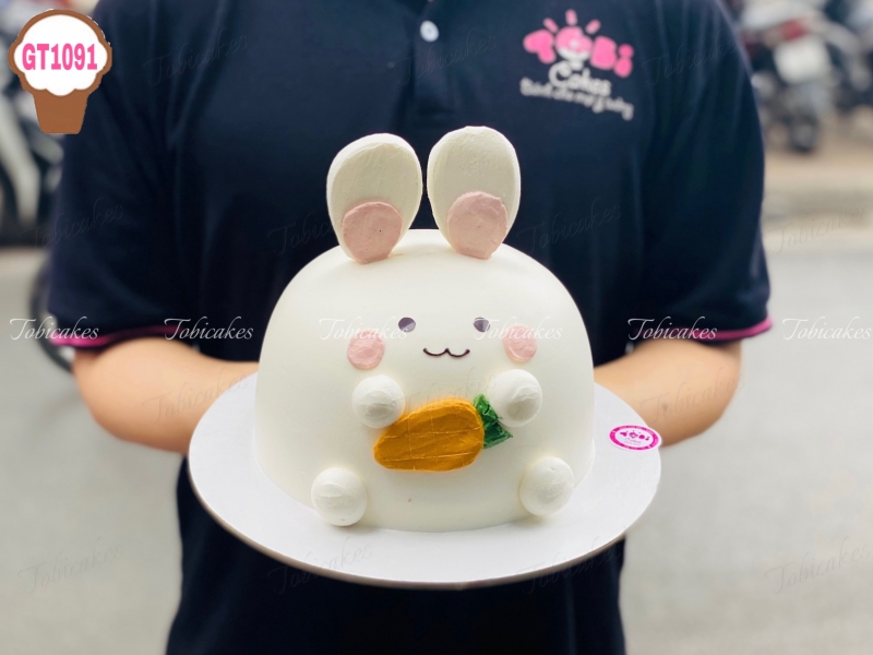 GT1091 - BÁNH SINH NHẬT TỈA HÌNH BÉ THỎ TRẮNG XINH XẮN ÔM CỦ CÀ RỐT DÀNH CHO CÁC BÉ GÁI TÊN THỎ